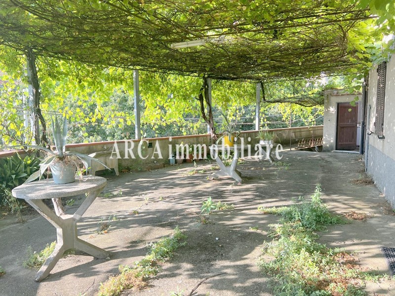 Casa Indipendente in Vendita a Pietrasanta, 340'000€, 230 m²