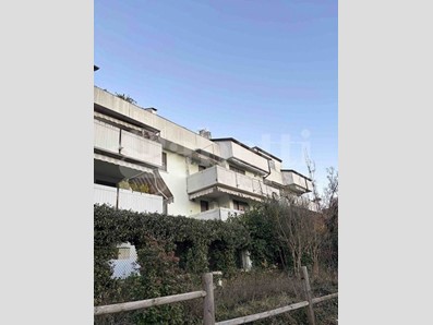Appartamento in Vendita a Verona, 290'000€, 130 m²