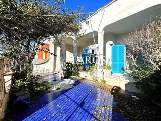 Casa Indipendente in Vendita a Melendugno, zona Roca Vecchia, 200'000€, 179 m²