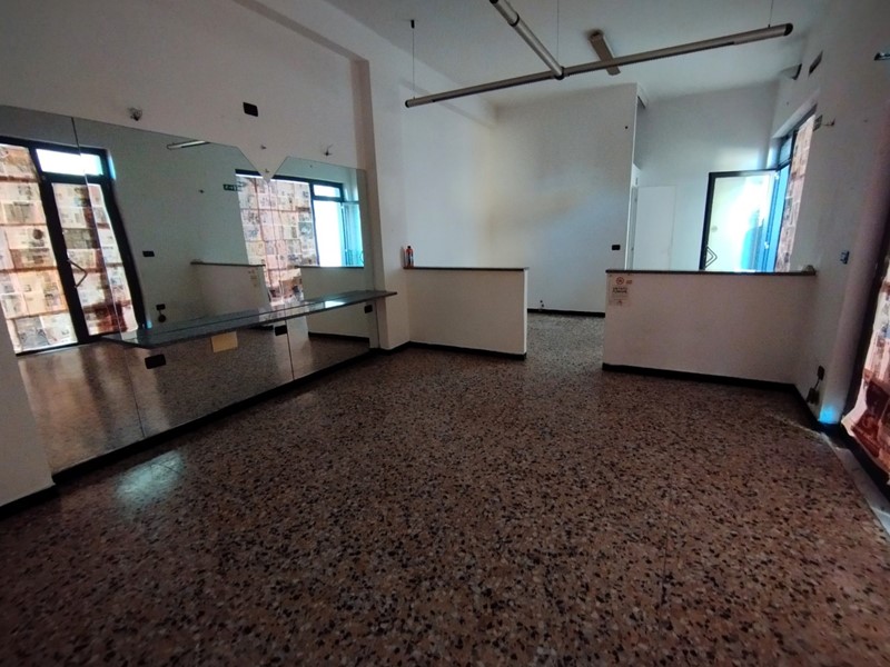 Immobile commerciale in Vendita a Andora, 110'000€, 40 m²