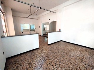 Immobile commerciale in Vendita a Andora, 110'000€, 40 m²