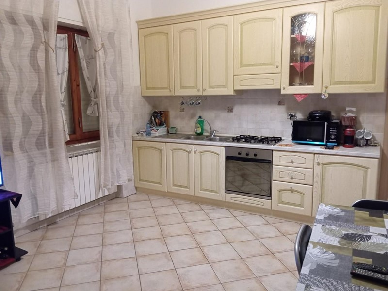 Casa Semi Indipendente in Vendita a Carrara, 169'000€, 80 m², arredato