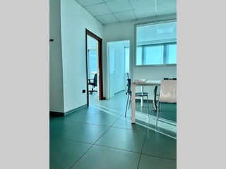 Ufficio in Vendita a Pistoia, zona Sant'Agostino, 115'000€, 60 m²