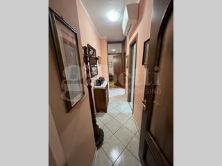 Quadrilocale in Vendita a Milano, 270'000€, 108 m²