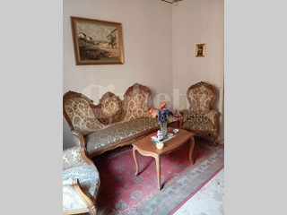 Quadrilocale in Vendita a Catania, 135'000&euro;, 115 m²