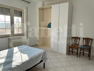 Trilocale in Vendita a Latina, 163'000€, 100 m²