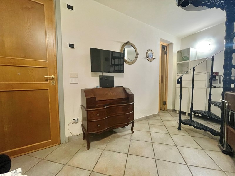 Bilocale in Affitto a Pietrasanta, 700€, 45 m²