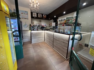 Attività commerciale in Vendita a Reggio Emilia, zona Centro storico, 35'000€, 30 m²