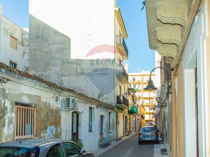Bilocale in Vendita a Augusta, 35'000€, 50 m²