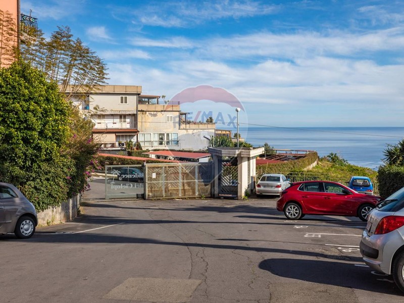 Appartamento in Vendita a Aci Catena, 129'000€, 130 m²