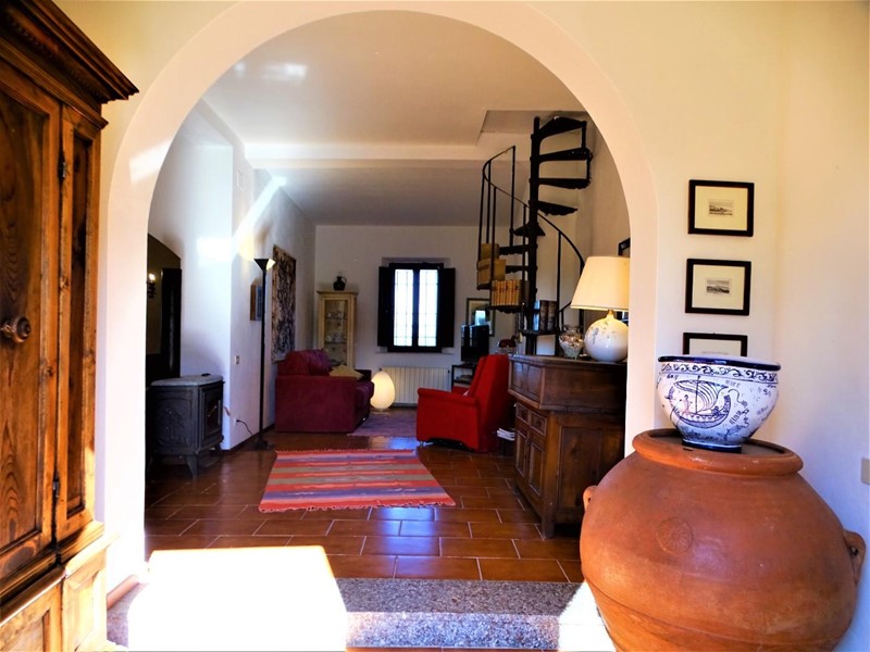 Villa in Vendita a San Miniato, zona Cigoli, 900'000€, 412 m²