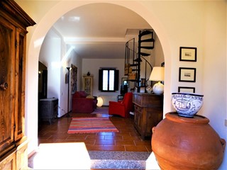 Villa in Vendita a San Miniato, zona Cigoli, 900'000€, 412 m²