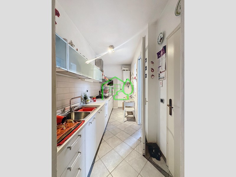 Trilocale in Vendita a Viareggio, 145'000€, 55 m², arredato