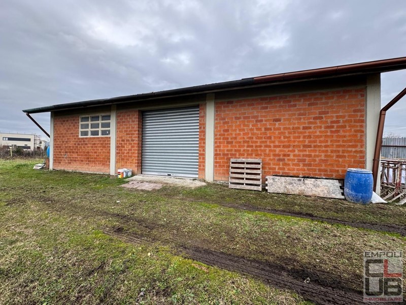 Magazzino in Vendita a Empoli, 115'000€, 60 m²