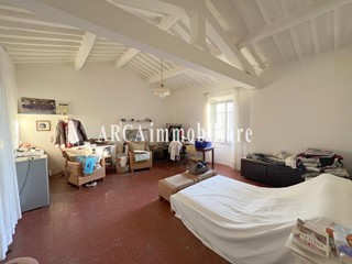 Casa Indipendente in Vendita a Pietrasanta, 295'000€, 160 m²