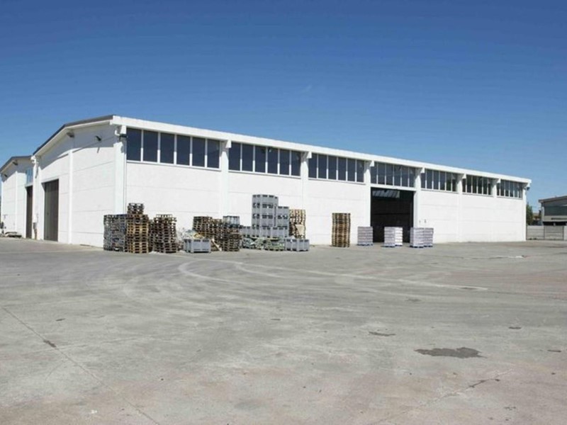 Capannone in Vendita a Massa, 2'500'000&euro;, 8700 m²