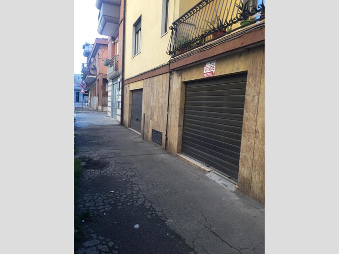 Negozio in Vendita a San Severo, 68'000&euro;, 140 m²