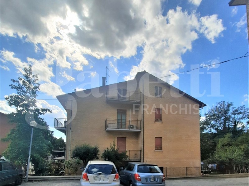 Appartamento in Vendita a Gubbio, 18'000€, 50 m²