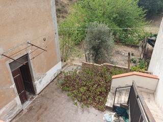 Trilocale in Vendita a Reggio Calabria, 60'000€, 70 m²