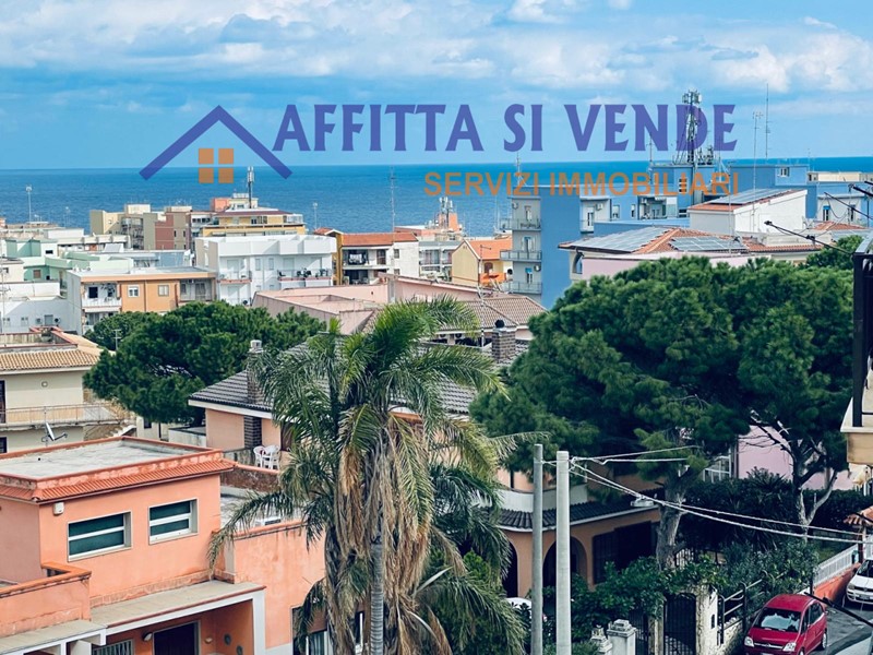 Appartamento in Vendita a Siracusa, 85'000&euro;, 110 m²