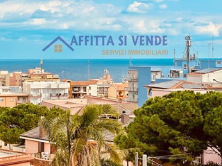Appartamento in Vendita a Siracusa, 85'000&euro;, 110 m²