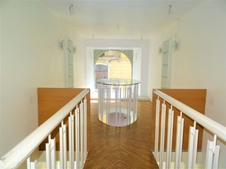 Capannone in Affitto a Senigallia, zona Centro, 1'700€, 30 m²