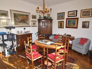 Appartamento in Vendita a Livorno, zona Calzabigi - Mameli, 409'000€, 240 m², con Box