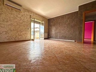 Trilocale in Vendita a Mascali, zona via Amerigo Vespucci, 97'000€, 95 m²