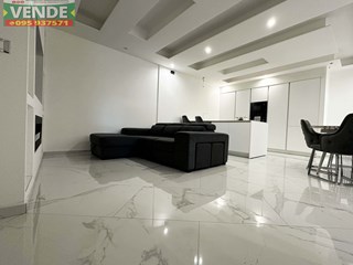 Casa Indipendente in Vendita a Giarre, zona San Giovanni Montebello, 149'000€, 100 m²