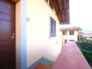 Bilocale in Vendita a Bientina, 115'000€, 45 m², arredato, con Box