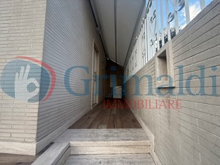 Casa Indipendente in Vendita a Messina, 80'000€, 60 m²