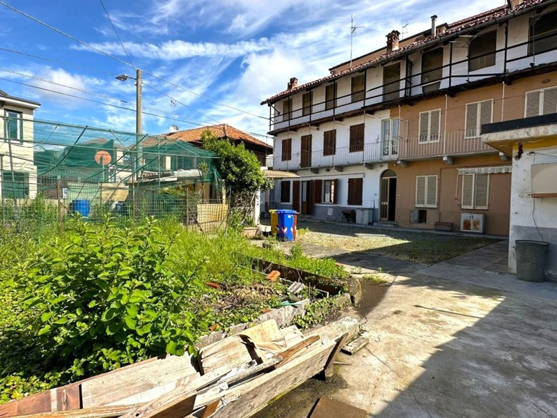 Casa Semi Indipendente in Vendita a Ciriè, 99'000€, 110 m²