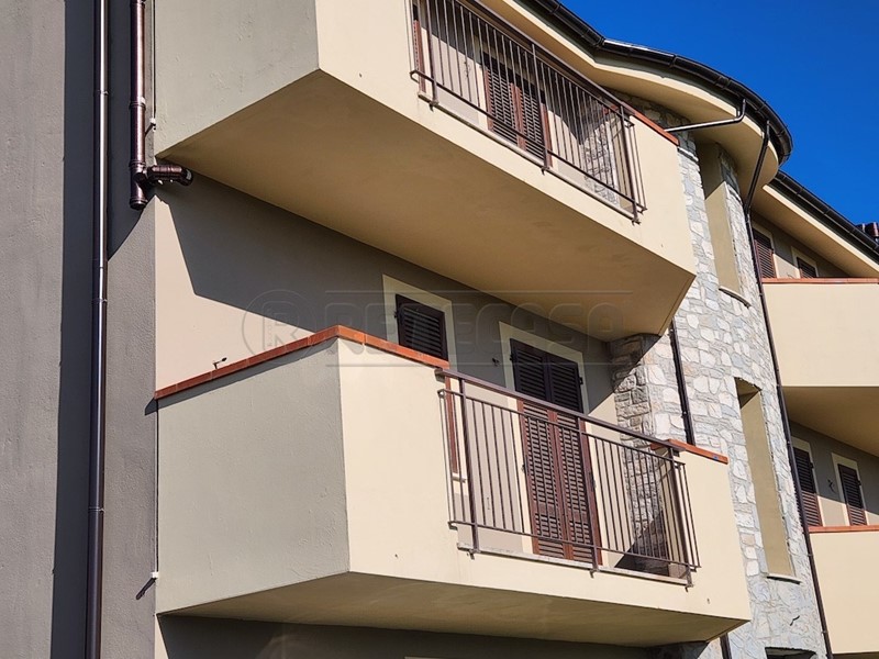 Trilocale in Vendita a Bientina, zona Bientina, 175'000€, 77 m²