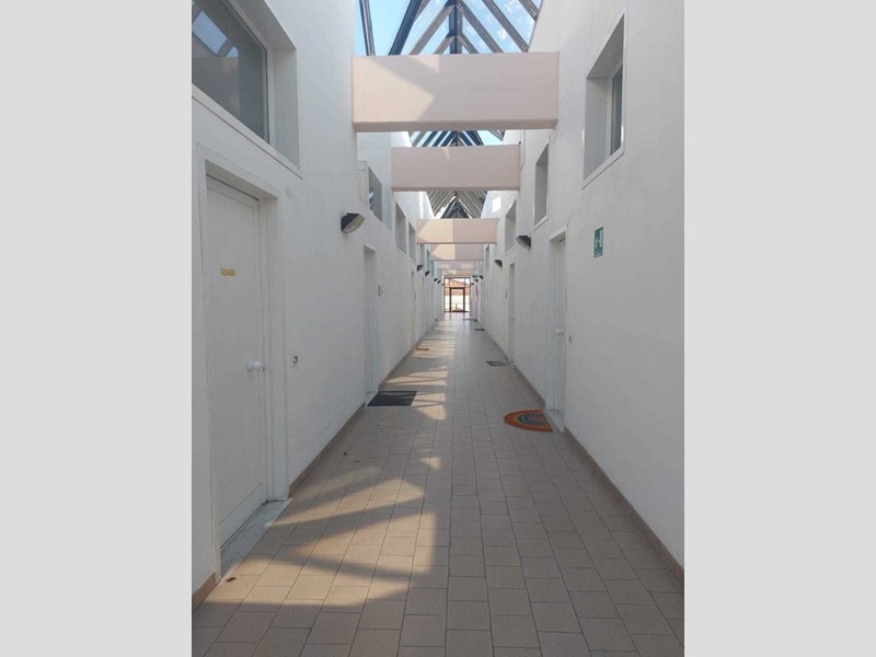 Ufficio in Vendita a Sarzana, 89'000€, 57 m²