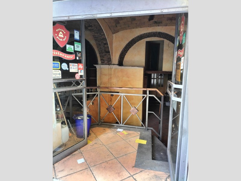 Immobile commerciale in Affitto a Roma, 2'200&euro;, 97 m²