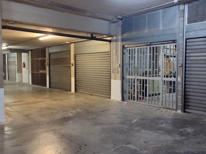 Box in Vendita a Triggiano, 16'000€, 13 m²