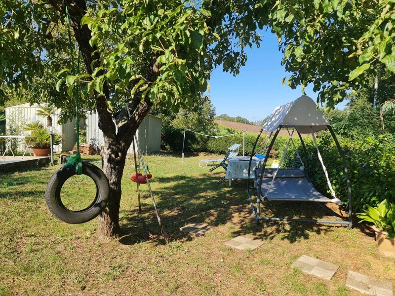 Trilocale in Vendita a Colle di Val D'Elsa, zona Gracciano Dell'elsa, 80'000&euro;, 37 m²