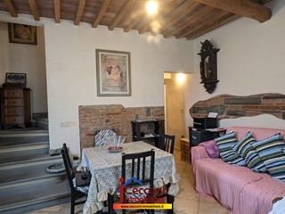 Casa Indipendente in Vendita a Cerreto Guidi, zona Stabbia, 94'000€, 90 m²