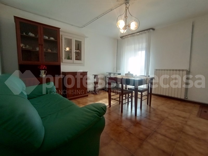 Casa Indipendente in Vendita a Ateleta, 78'000&euro;, 136 m², arredato