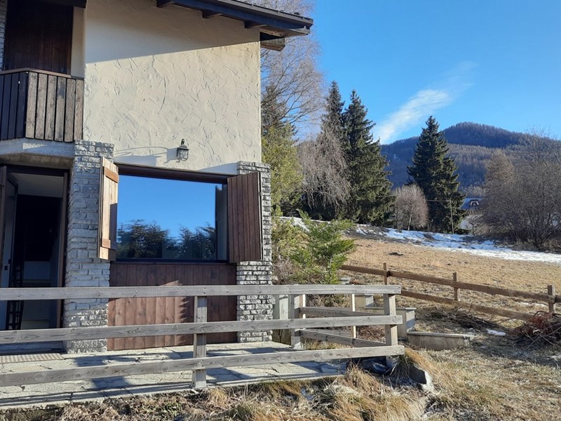 Quadrilocale in Vendita a Sauze d'Oulx, 245'000€, 75 m², arredato