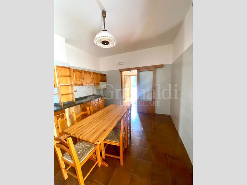 Appartamento in Vendita a Tuglie, 98'000€, 147 m²