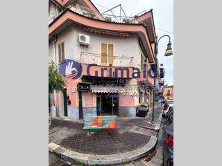 Negozio in Affitto a Santa Flavia, 850€, 80 m²