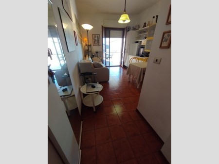Bilocale in Vendita a Andora, zona Marina Di Andora, 175'000€, 45 m², arredato