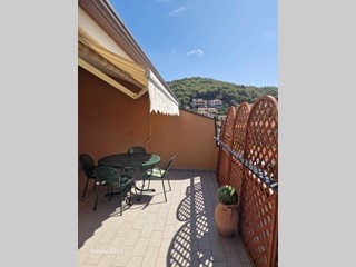 Bilocale in Vendita a Andora, zona Marina Di Andora, 175'000€, 45 m², arredato