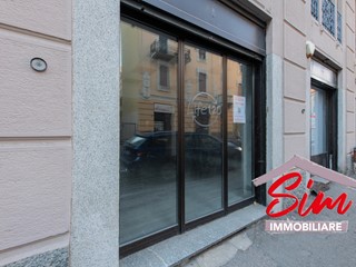 Immobile commerciale in Vendita a Novara, zona Centro, 149'000€, 155 m²