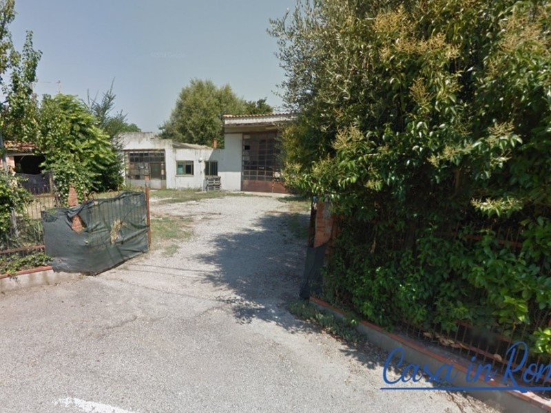 Casa Indipendente in Vendita a Rimini, zona Spadarolo rn, 345'000€, 531 m²