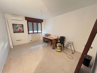 Trilocale in Vendita a Belfiore, 170'000€, 90 m²