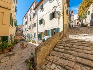 Appartamento in Vendita a Livorno, 235'000€, 100 m²