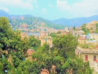 Appartamento in Vendita a Rapallo, zona PARCO CASALE, 450'000€, 130 m², arredato, con Box