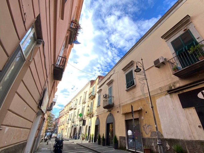 Negozio in Vendita a San Giorgio a Cremano, 88'000€, 70 m²